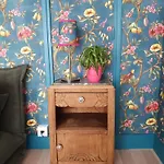 Mi Casita Azul カーン