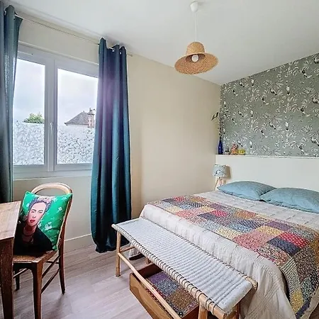Mi Casita Azul カーン